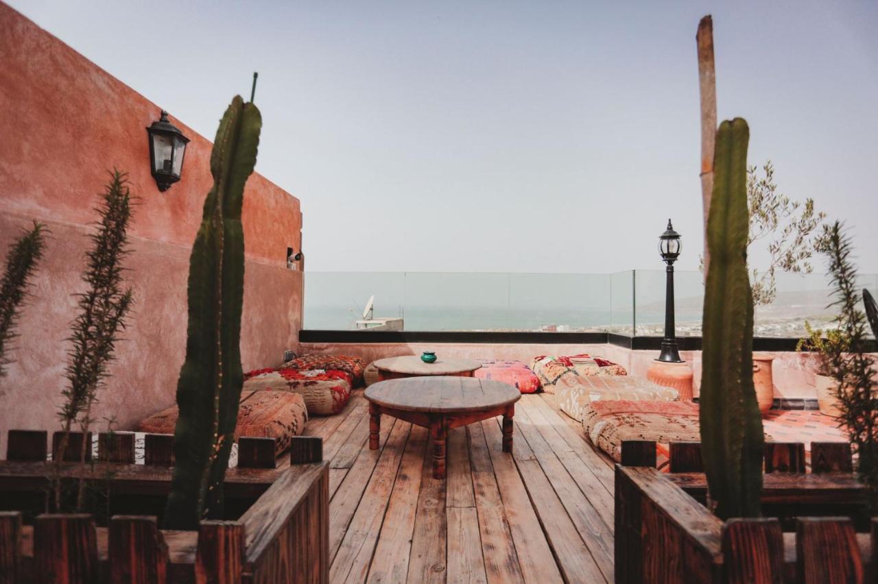 Auberge Riad Dlim Tamraght Extérieur photo